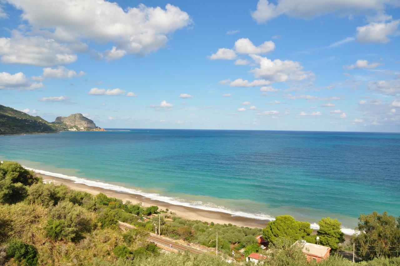 Sea Sound House Villa Sant'Ambrogio  Bagian luar foto