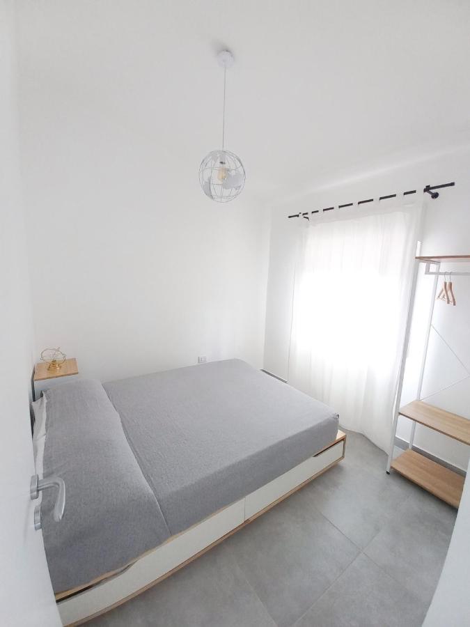 Sea Sound House Villa Sant'Ambrogio  Bagian luar foto